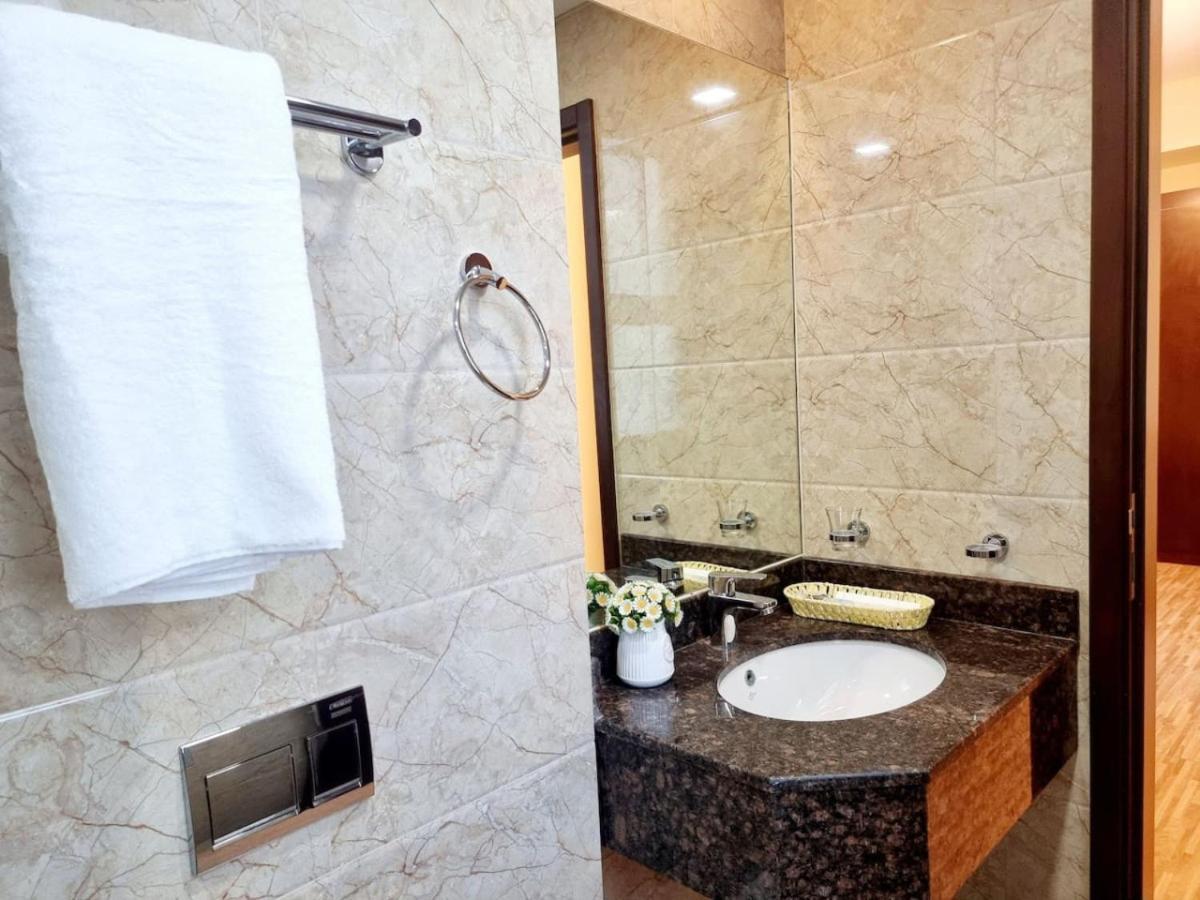 10Th Floor Aspire Tower Paradise Манама Экстерьер фото
